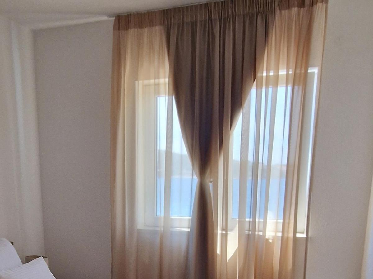 Apartments Stipe 罗戈兹尼察 外观 照片