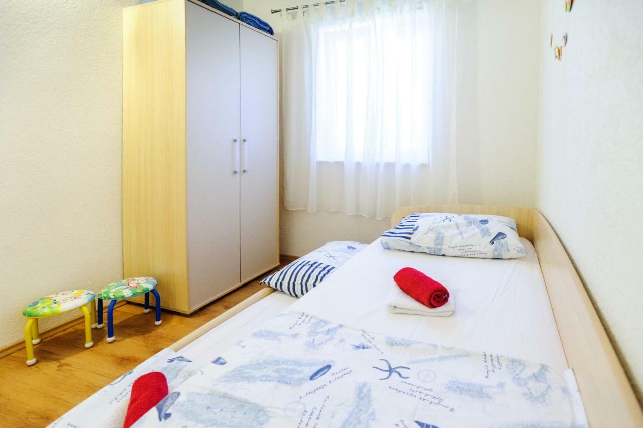 Apartments Stipe 罗戈兹尼察 外观 照片